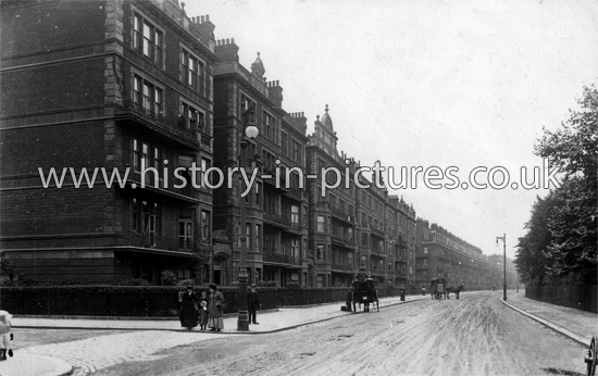 York Mansions, Prince of Wales Drive, Battersea, London. c.1914.